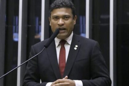 Joel da Harpa alerta para extorsão de flanelinhas e infiltração do tráfico no Carnaval do Recife Joel da Harpa alerta para extorsão de flanelinhas e infiltração do tráfico no Carnaval do Recife