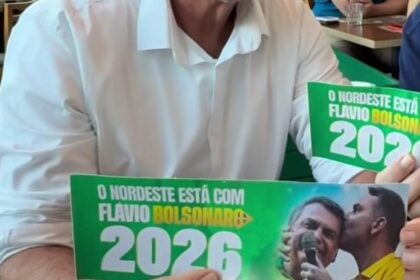 Lindbergh Farias encaminha representação ao TSE contra Gilson Machado Neto Lindbergh Farias encaminha representação ao TSE contra Gilson Machado Neto