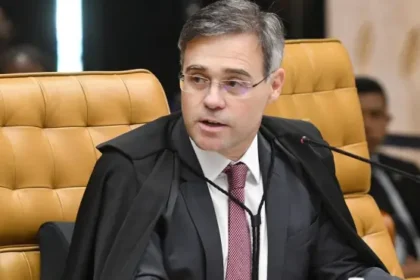 André Mendonça promete autonomia total à PF na investigação do caso Master no STF André Mendonça promete autonomia total à PF na investigação do caso Master no STF