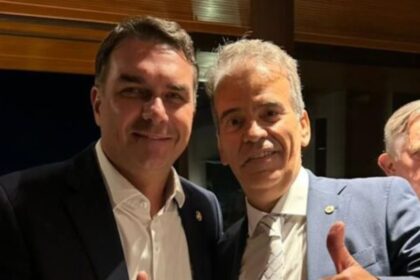 O jogo virou? Alberto Feitosa aposta que Flávio rompeu a bolha contra Lula