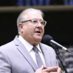 Novo líder do Republicanos, Coutinho quer Sílvio Filho candidato ao Senado Novo líder do Republicanos, Coutinho quer Sílvio Filho candidato ao Senado