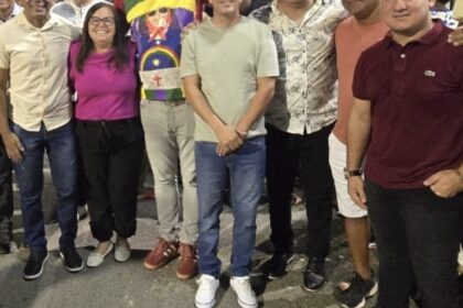 Marcelo Gouvêa prestigia a 21ª Sambada de Ursos do Pixete ao lado de aliados em São Lourenço da Mata