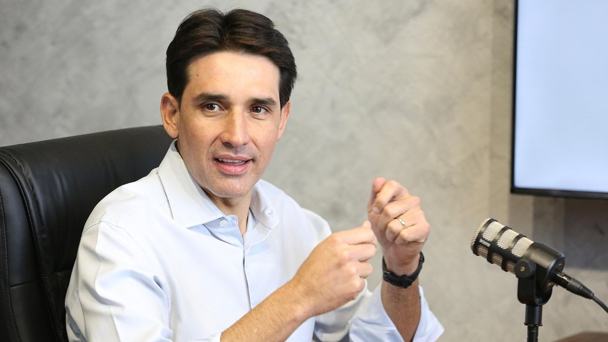 Silvio Costa Filho diz que cenário para o Senado em Pernambuco deve ter “muitos movimentos” nas próximas semanas Silvio Costa Filho diz que cenário para o Senado em Pernambuco deve ter “muitos movimentos” nas próximas semanas