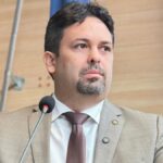 Felipe Alecrim questiona condução da denúncia contra Eduardo Moura: “autor não pode participar do julgamento” Felipe Alecrim questiona condução da denúncia contra Eduardo Moura: “autor não pode participar do julgamento”