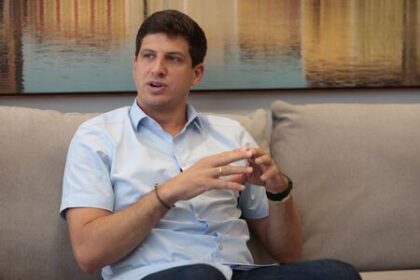 Lula deve subir apenas no palanque de João Lula deve subir apenas no palanque de João