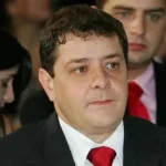 Defesa de Lulinha diz que não há motivo para pedido de prisão Defesa de Lulinha diz que não há motivo para pedido de prisão