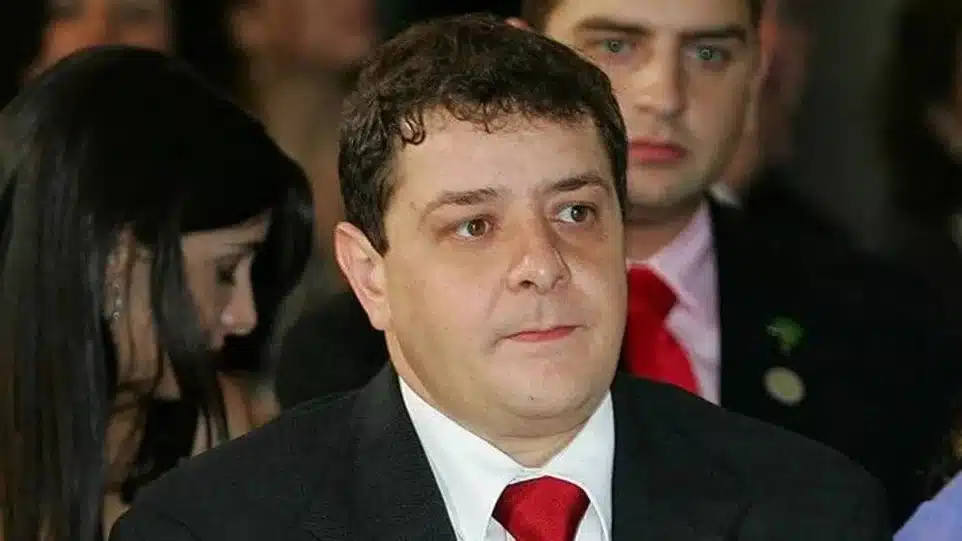 Defesa de Lulinha diz que não há motivo para pedido de prisão