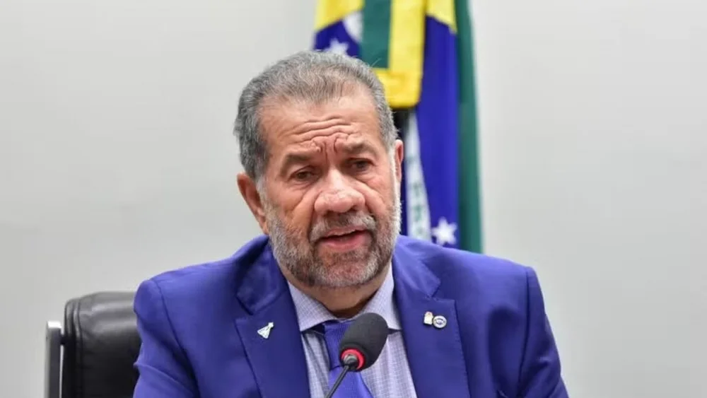 Lupi confirma Marília Arraes ao Senado pelo PDT, mas cita indefinição sobre chapa: ‘João Campos nos empurra para fora da aliança’ Lupi confirma Marília Arraes ao Senado pelo PDT, mas cita indefinição sobre chapa: ‘João Campos nos empurra para fora da aliança’