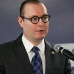 Cristiano Zanin é sorteado novo relator de pedido para obrigar Câmara a instalar CPI do Master