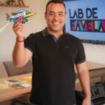 INSTITUTO JUVENTUDE CRIATIVA É HOMENAGEADO COM O TROFÉU ÁGUIA DOURADA DA REVISTA TOTAL INSTITUTO JUVENTUDE CRIATIVA É HOMENAGEADO COM O TROFÉU ÁGUIA DOURADA DA REVISTA TOTAL