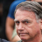 Bolsonaro está estável e já se alimenta com dieta pastosa Bolsonaro está estável e já se alimenta com dieta pastosa