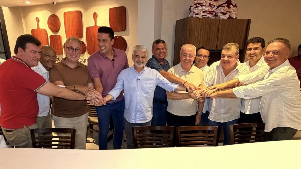 Humberto Costa recebe apoio de 18 prefeituras do Agreste para reeleição ao Senado