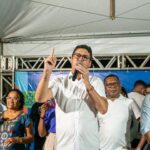 Diego Cabral inaugura mais duas ruas totalmente pavimentadas no bairro Céu Azul ao custo médio de R$ 1,2 milhão