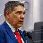 “Parece-me irreversível dois palanques para Lula em Pernambuco”, diz João Paulo ao avaliar indefinição das alianças “Parece-me irreversível dois palanques para Lula em Pernambuco”, diz João Paulo ao avaliar indefinição das alianças