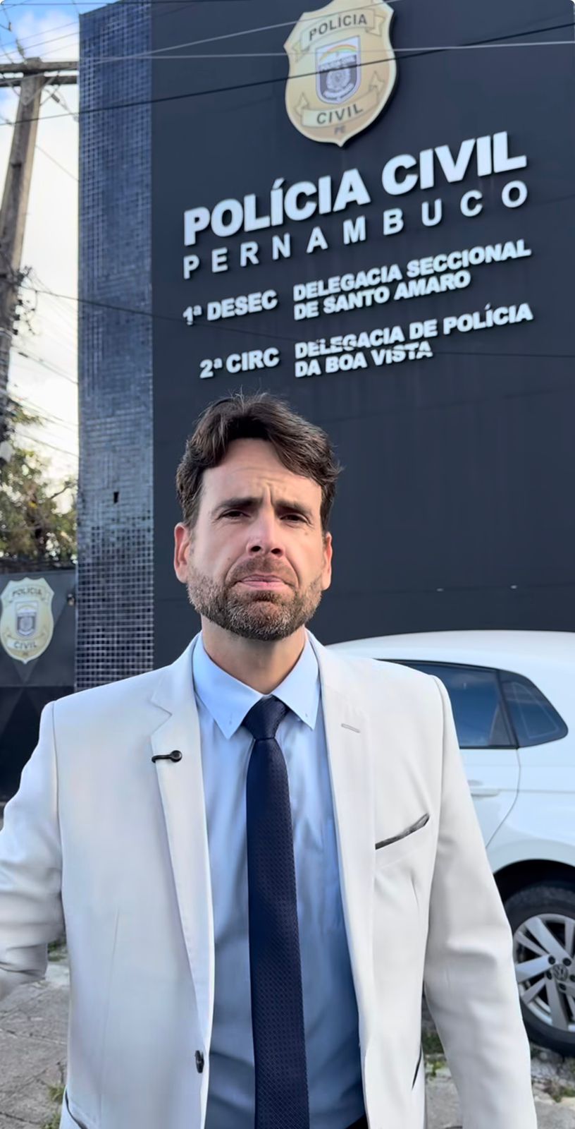 Vereador Eduardo Moura presta depoimento após registrar ameaça de morte atribuída a Chico Kiko na Câmara do Recife Vereador Eduardo Moura presta depoimento após registrar ameaça de morte atribuída a Chico Kiko na Câmara do Recife