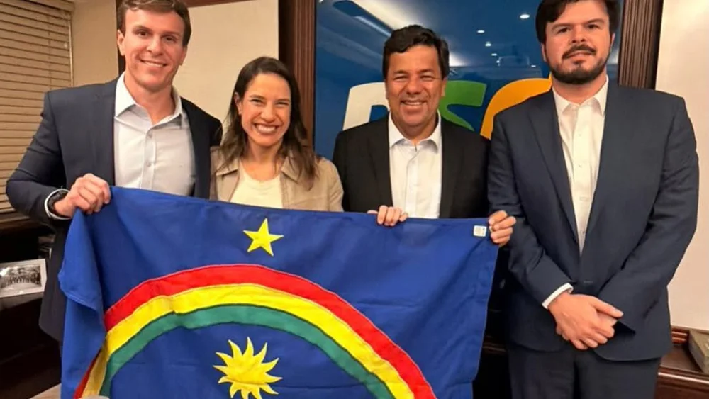 De olho no Senado, Miguel Coelho declara apoio a Raquel Lyra De olho no Senado, Miguel Coelho declara apoio a Raquel Lyra