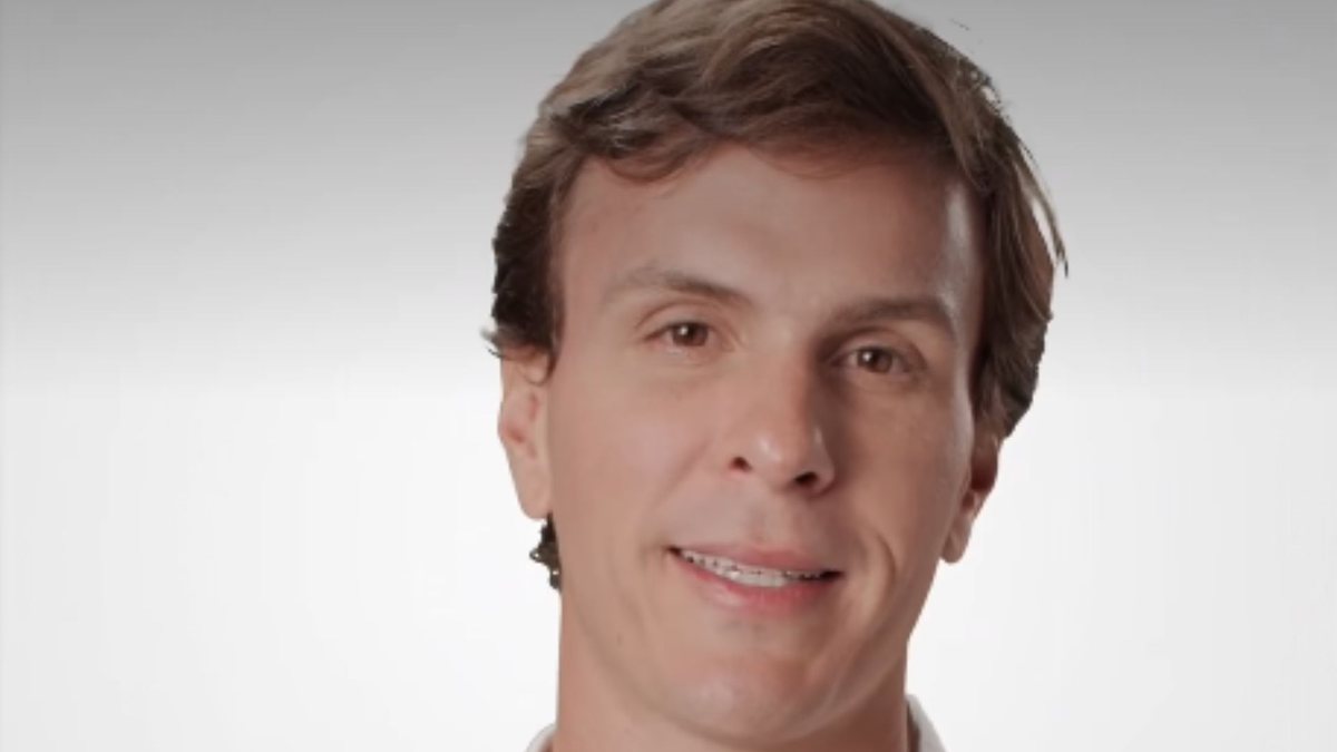 Miguel Coelho põe nome a disposição para disputar o Senado na chapa de Raquel Lyra Miguel Coelho põe nome a disposição para disputar o Senado na chapa de Raquel Lyra