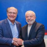 Lula diz que vaga de vice está aberta para Alckmin, mas candidatura ao Senado pode “ajudar mais” Lula diz que vaga de vice está aberta para Alckmin, mas candidatura ao Senado pode “ajudar mais”