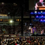 Raquel Lyra e João Campos participam de vigília com Frei Gilson na Arena de Pernambuco Raquel Lyra e João Campos participam de vigília com Frei Gilson na Arena de Pernambuco