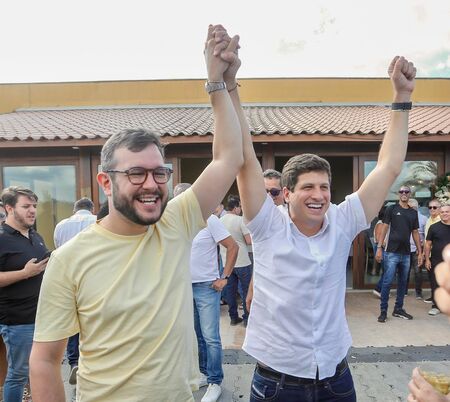 A convite de João Campos, Gabriel Porto se filia ao PSB nesta quinta (26)