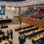 Comissão da Alepe aprova convocação de procurador-geral do Recife, mas decisão é anulada em meio a impasse Comissão da Alepe aprova convocação de procurador-geral do Recife, mas decisão é anulada em meio a impasse