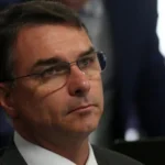 Eleições 2026: após atrito entre Nikolas e Jair Renan, Flávio Bolsonaro pede unidade da direita Eleições 2026: após atrito entre Nikolas e Jair Renan, Flávio Bolsonaro pede unidade da direita