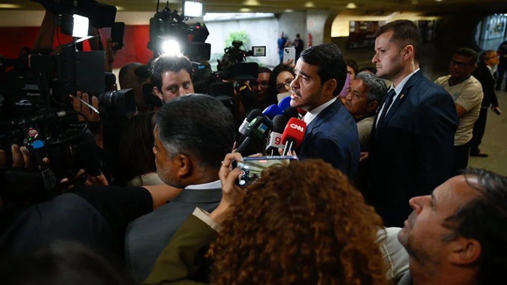 Com sabatina pela manhã, Senado prepara votação de Jorge Messias para o STF nesta quarta-feira Com sabatina pela manhã, Senado prepara votação de Jorge Messias para o STF nesta quarta-feira