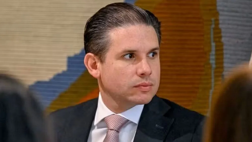 PF diz que Hugo Motta e Ciro Nogueira voaram em avião de empresário suspeito de contrabando PF diz que Hugo Motta e Ciro Nogueira voaram em avião de empresário suspeito de contrabando