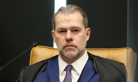 Toffoli voou em avião de empresa de Vorcaro para ir ao resort Tayayá, diz jornal Toffoli voou em avião de empresa de Vorcaro para ir ao resort Tayayá, diz jornal