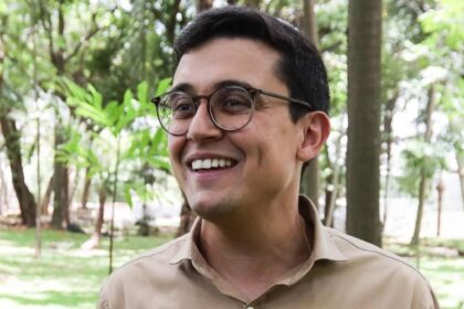 “Recife não dará um passo atrás sequer”, afirma Victor Marques na posse como prefeito