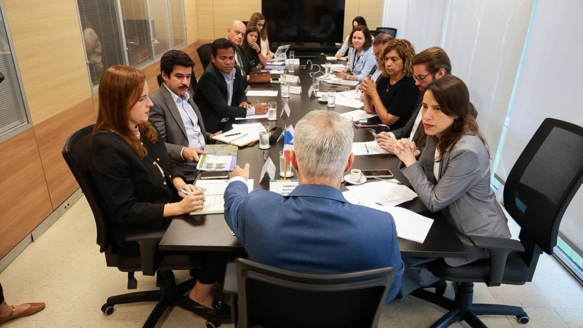 Raquel Lyra apresenta pacote de R$ 8 bilhões em Brasília para cidades atingidas pelas chuvas