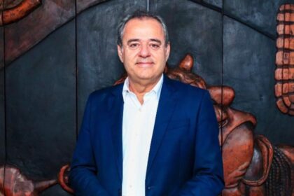 Danilo Cabral vai assumir cargo do governo Lula e ficará fora da disputa eleitoral Danilo Cabral vai assumir cargo do governo Lula e ficará fora da disputa eleitoral